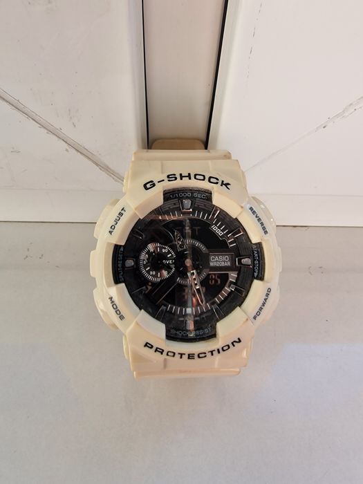 Zegarek g shock biały