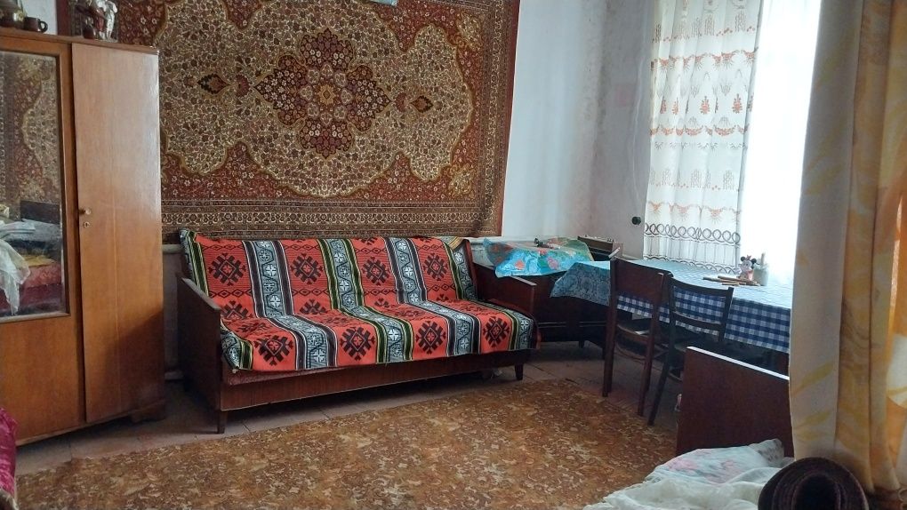 Продам квартиру в с. Маків