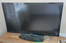 Telewizor Sharp AQUOS LC-40LE630E