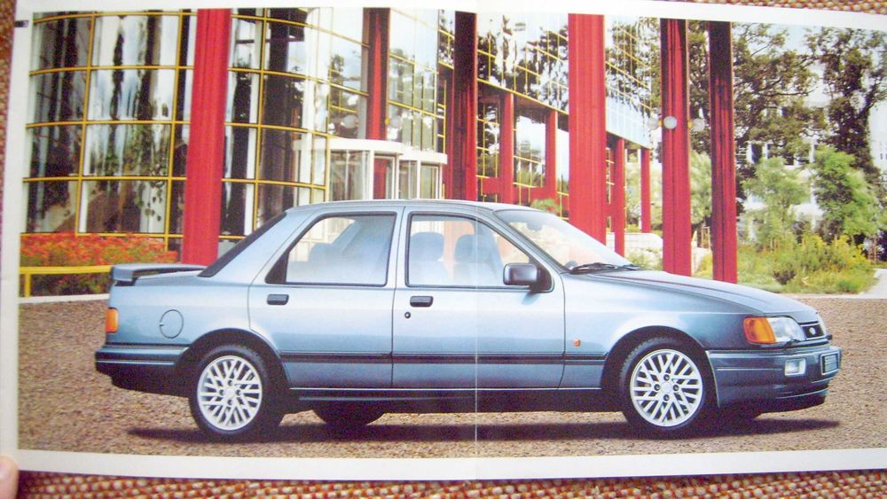 Ford Sierra 4x4 Cosworth 1988 - prospekt 18 stron, BDB * RABATY 10% !