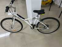 Bicicleta Júnior/adulto em branco.
