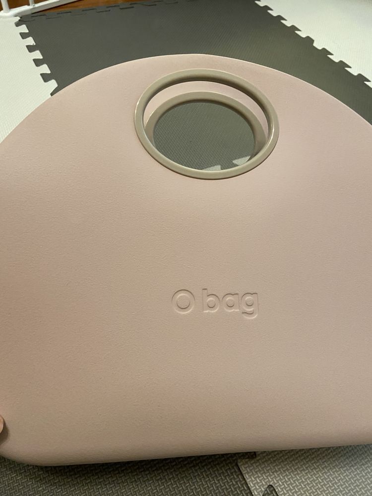 Obag moon w kolorze rosa smoke