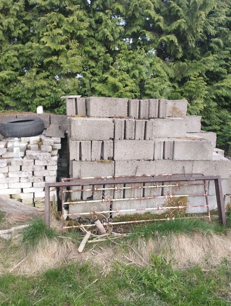 Шлакоблок газоблок цегла на гараж чи дачу та обриштування