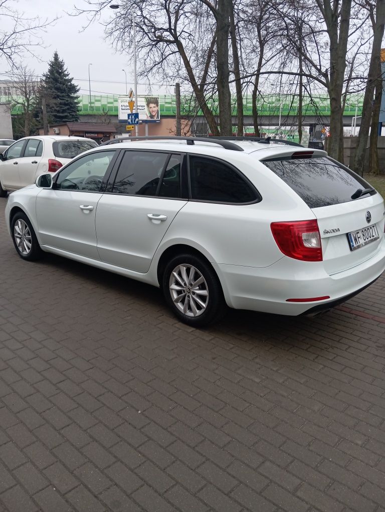 Skoda Superb II lift kombi 2.0TDI 140KM Hak