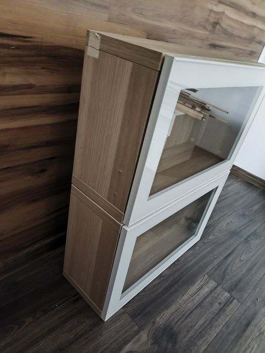 Ikea Besta witryna szafka wisząca glassvik