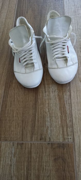 Tenisówki Prada rozmiar 38 wkładka 24cm