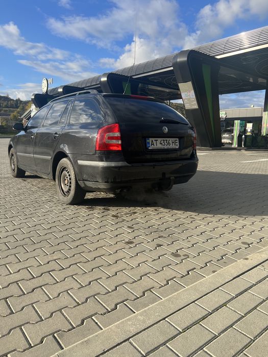Автомобіль Skoda oktavia