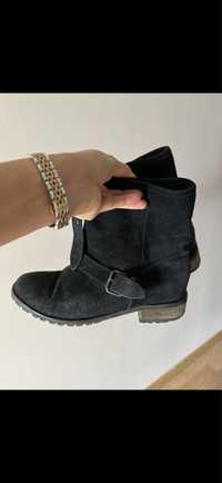 Black Diesel boots