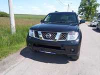 Nissan Pathfinder 2.5 7-osobowy