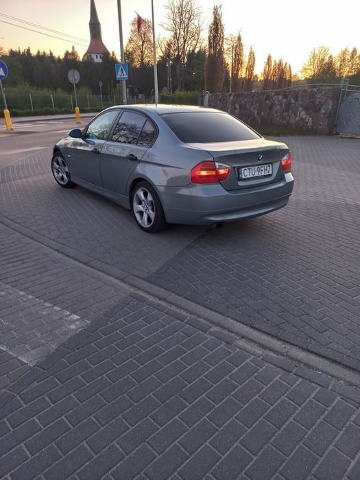 Sprzedam Bmw e90 320i
