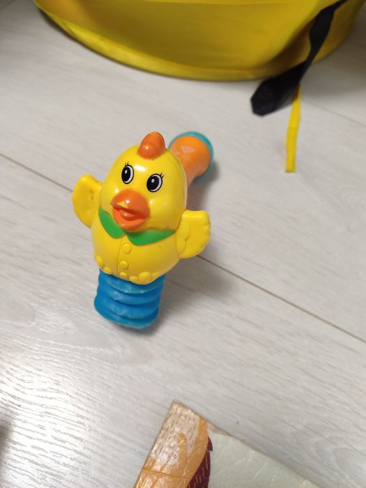 Дитячі іграшки, сортери, машинки, пірамідки, м'ячі,кубики,піаніно,посу