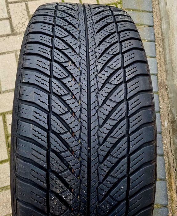 KOŁA ZIMOWE BMW 5 G30 G31 245/45/18 GoodYear JAK NOWE