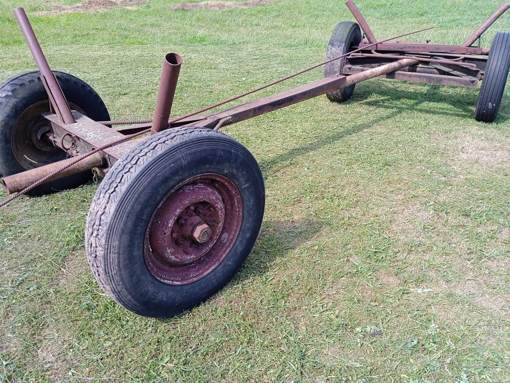 Wóz metalowy solidny,, masywny