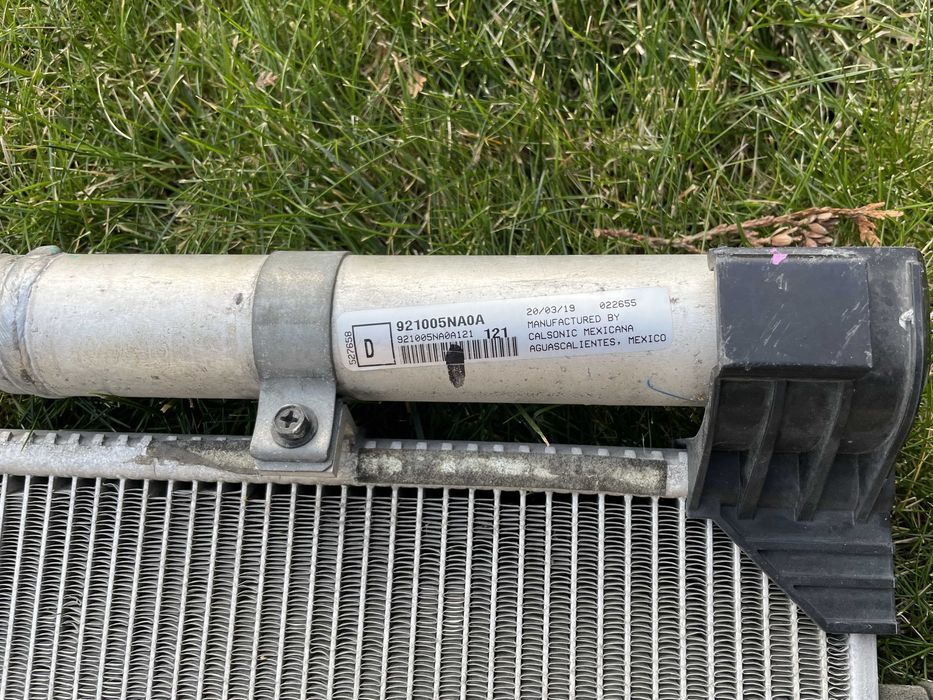 Радіатор кондиціонера Infiniti QX50 2019+