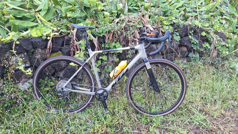 Bicicleta Gravel KTM X-Strada Elite como nova