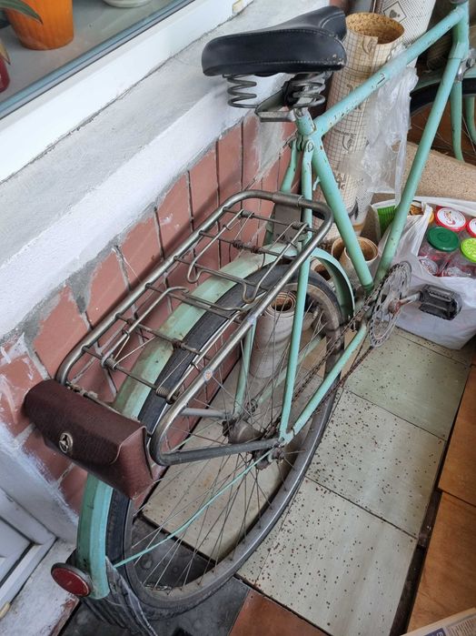 Велосипед чоловічий з рамою.