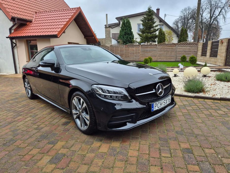 Mercedes-Benz Klasa C Mercedes C200 Coupe AMG Line