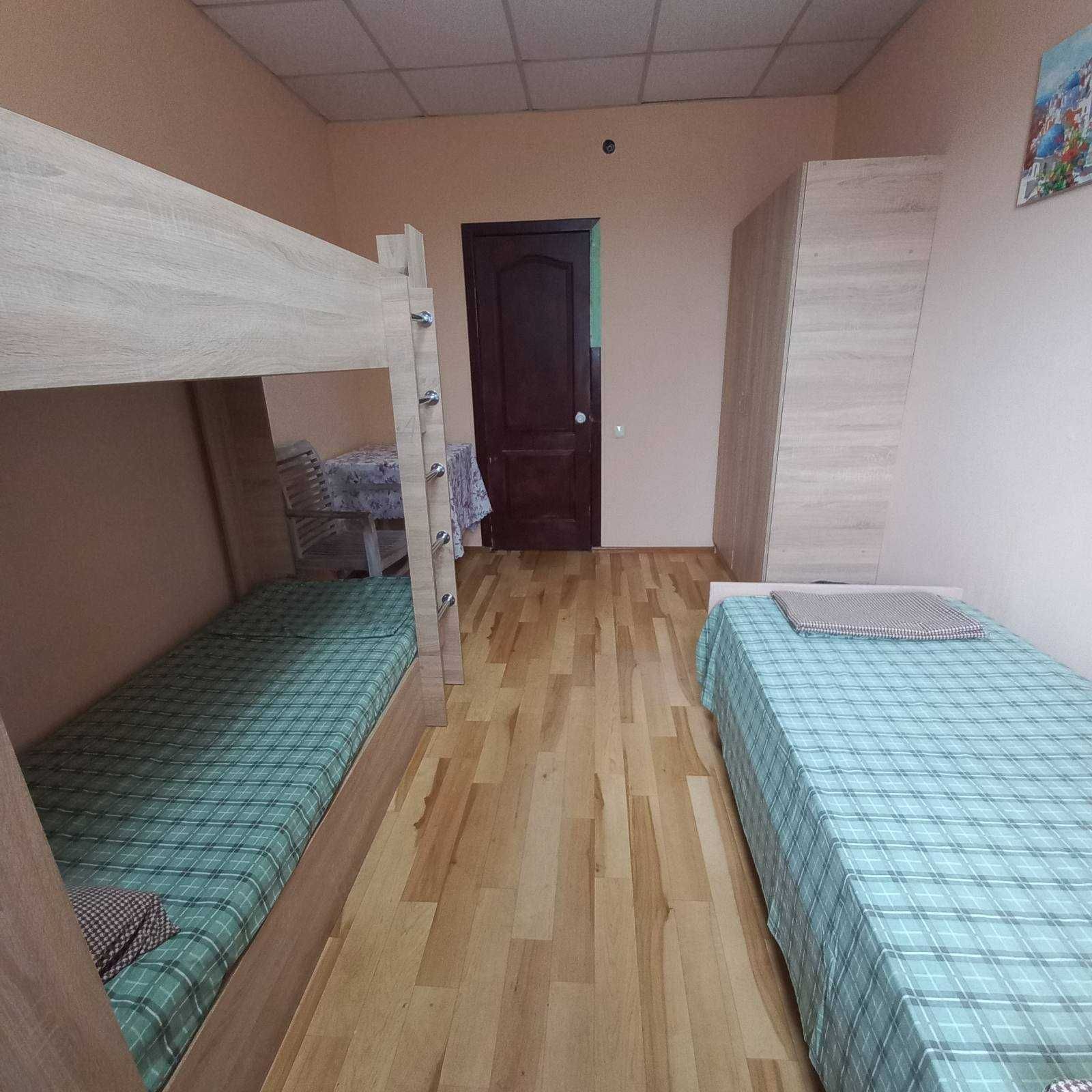 Хостел - ліжко  от 150 грн. подобово (Тиждень, місяц)