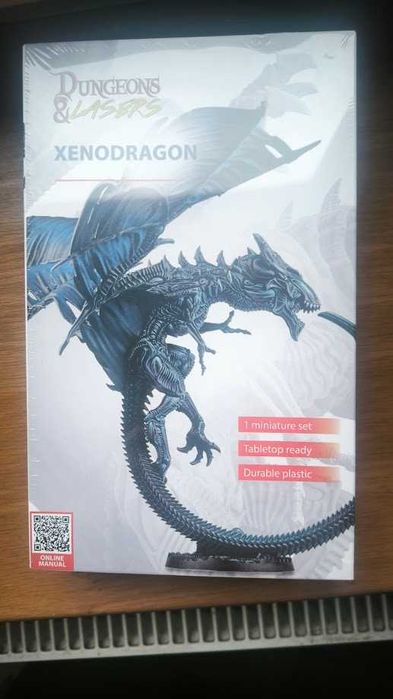 Dungeons & Lasers figurka Xenodragon NOWY FOLIA