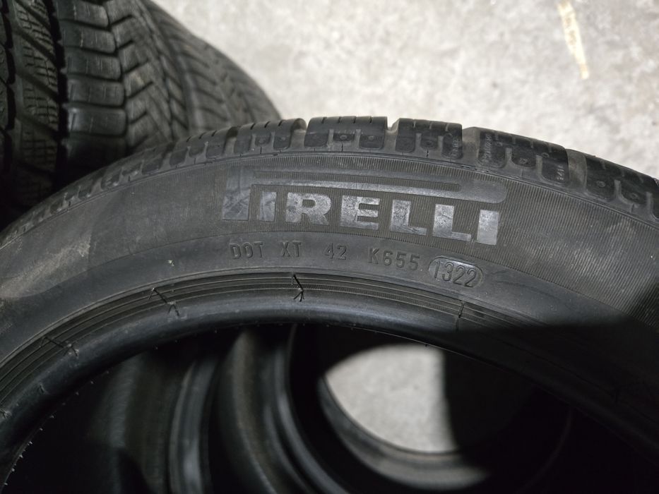 Шина зимова 255/40R18 Pirelli Sotozero 2022