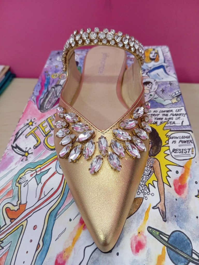 Mules Jeffrey Campbell