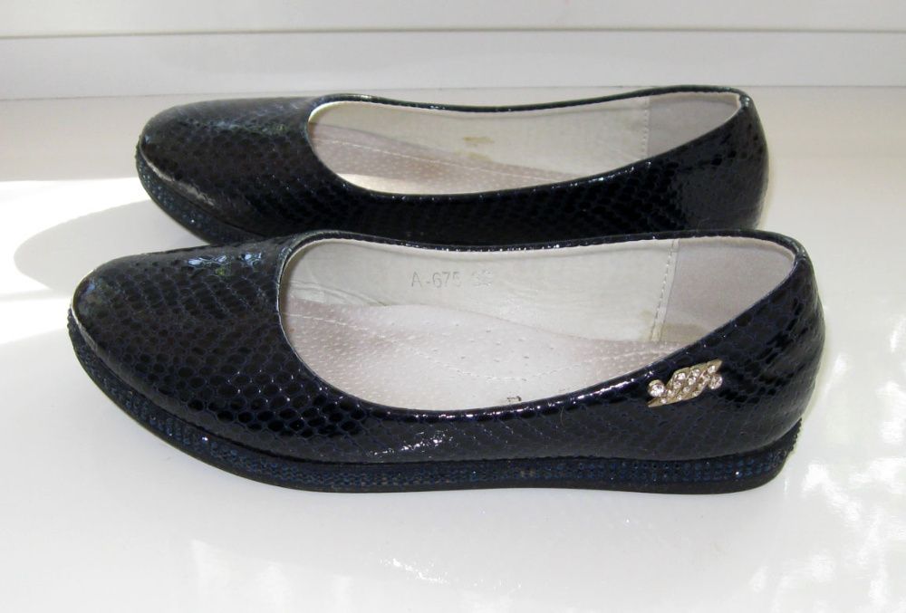 Туфли для девочки синие, б/у, размер 33