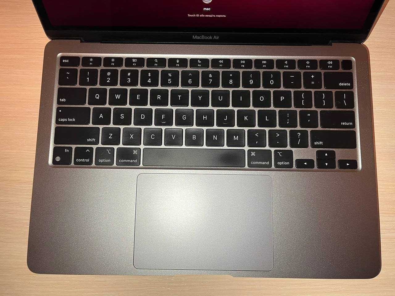 MacBook Air M1 8/256