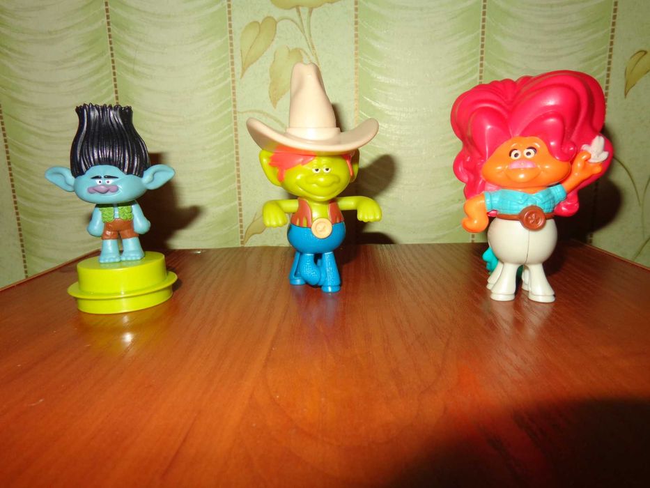 игрушки из Макдональдса