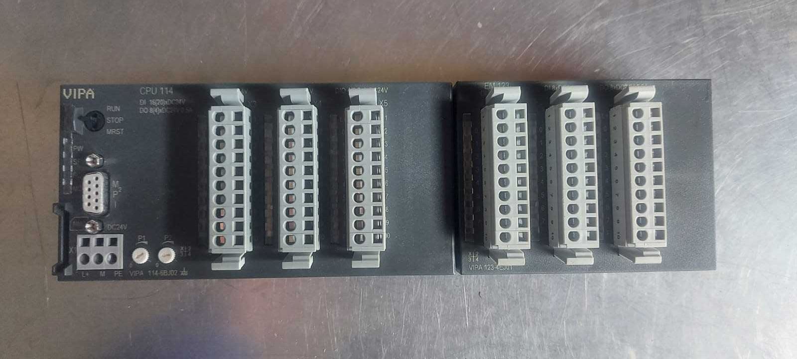 Sterownik PLC VIPA CPU 114-6BJ02 + moduły wej/wyjs EM123-4EJ01