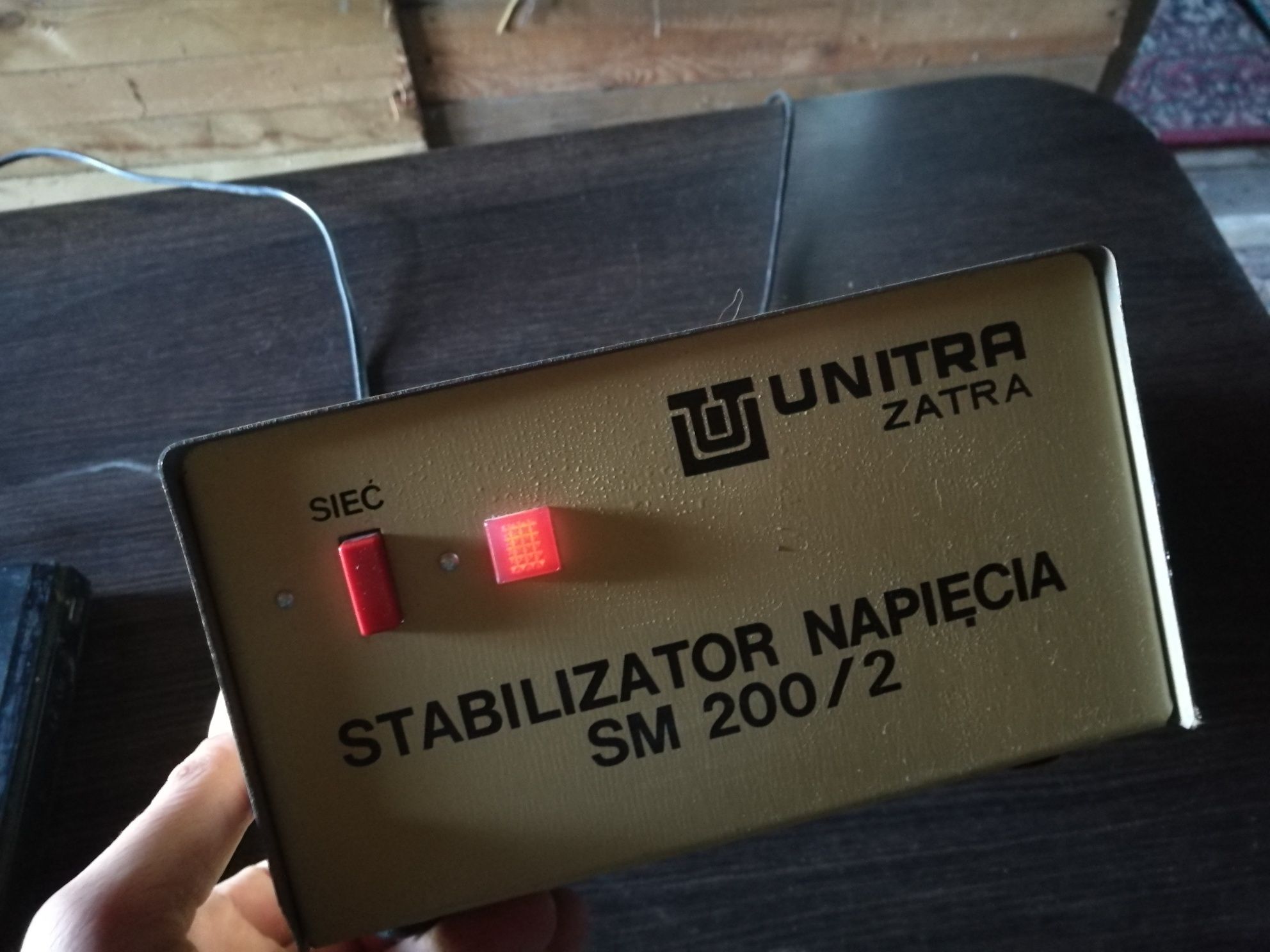 Unitra stabilizator napięcia sm 200/2 sprawny