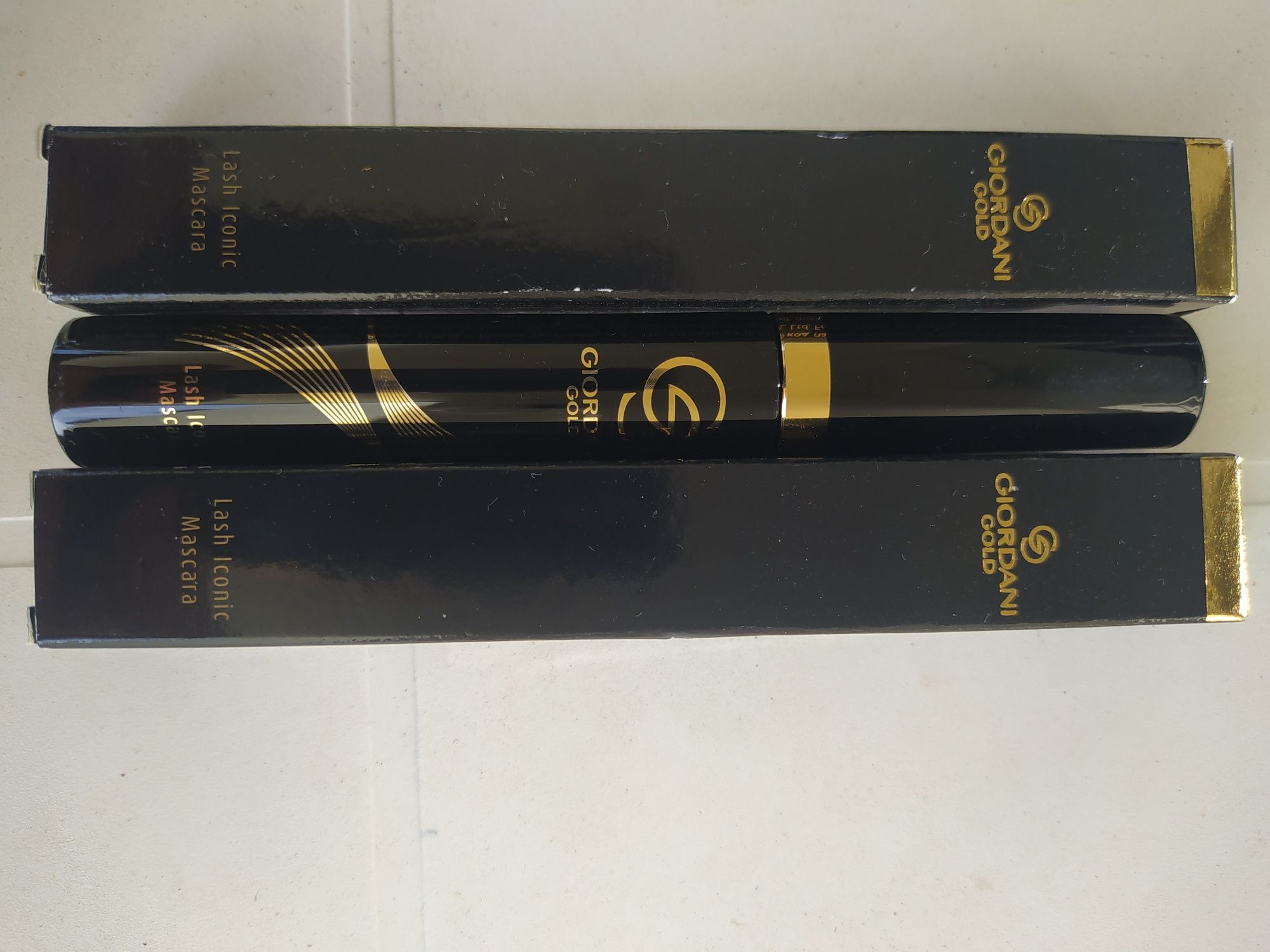 ORIFLAME Tusz do rzęs Giordani Gold Iconic - Black
