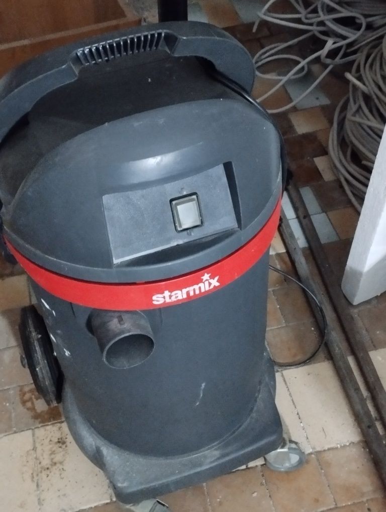 Odkurzacz StarmiX