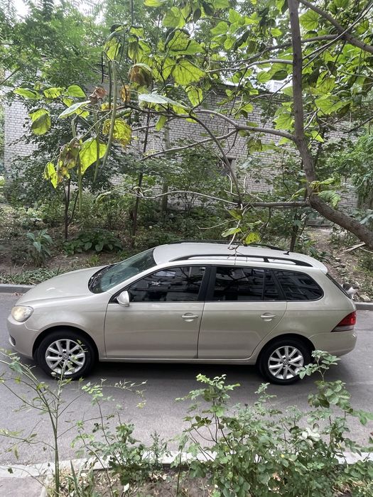 Продам VW Jetta 2,5 , 2012 г.