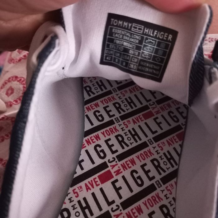Nowe tommy hilfiger sneakersy jeansowe męskie rozmiar 42