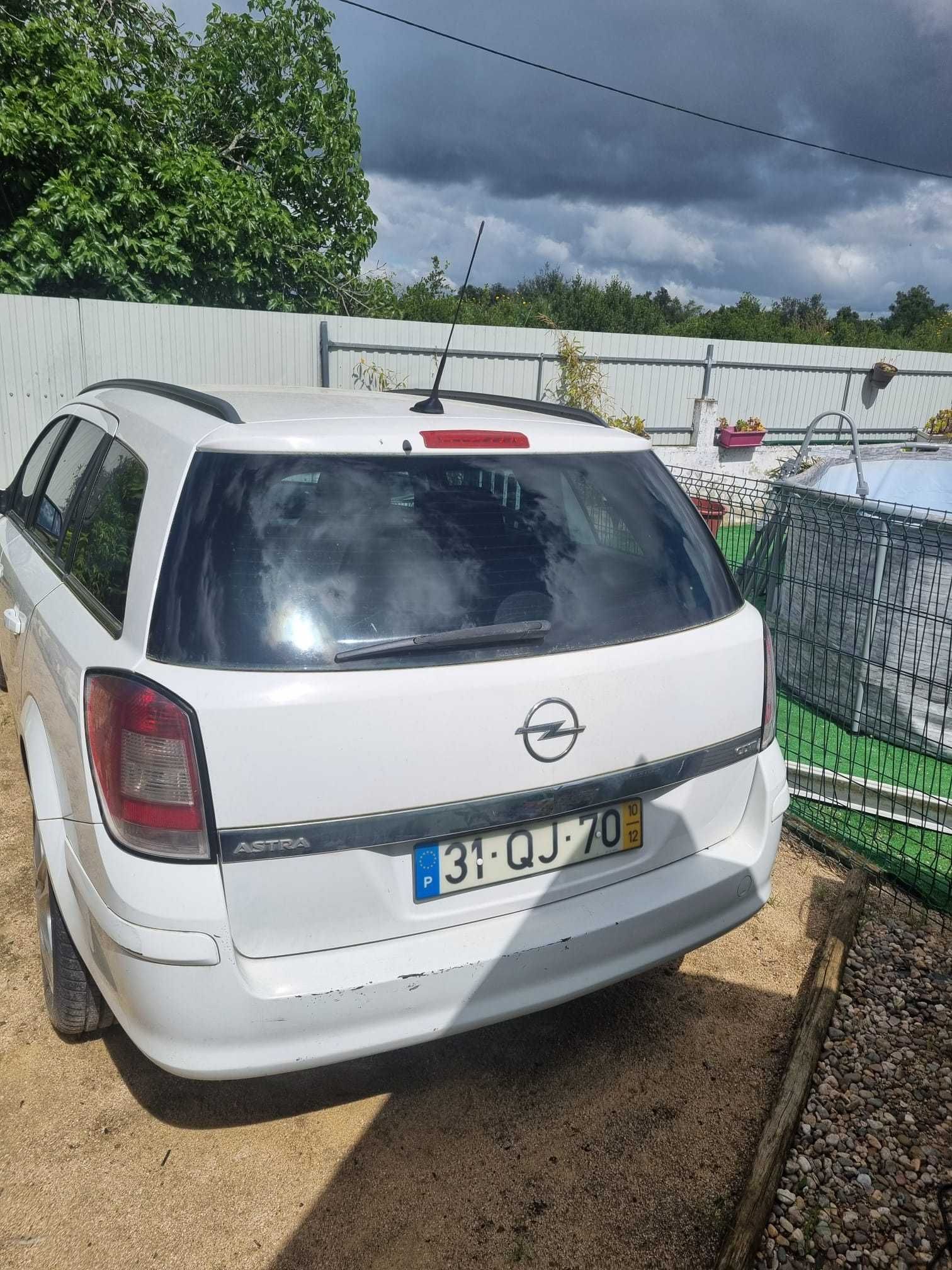 Opel Astra Caravan