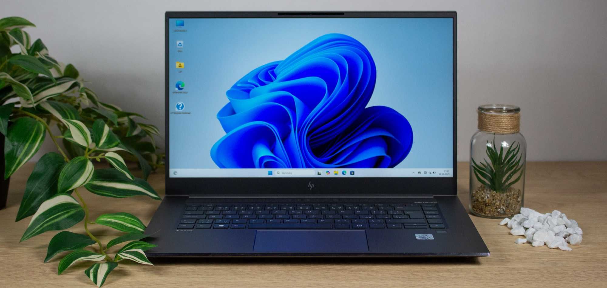Laptop HP ZBook Studio G8 | i9 - 11950H | Nvidia RTX A2000 | 32 GB RAM