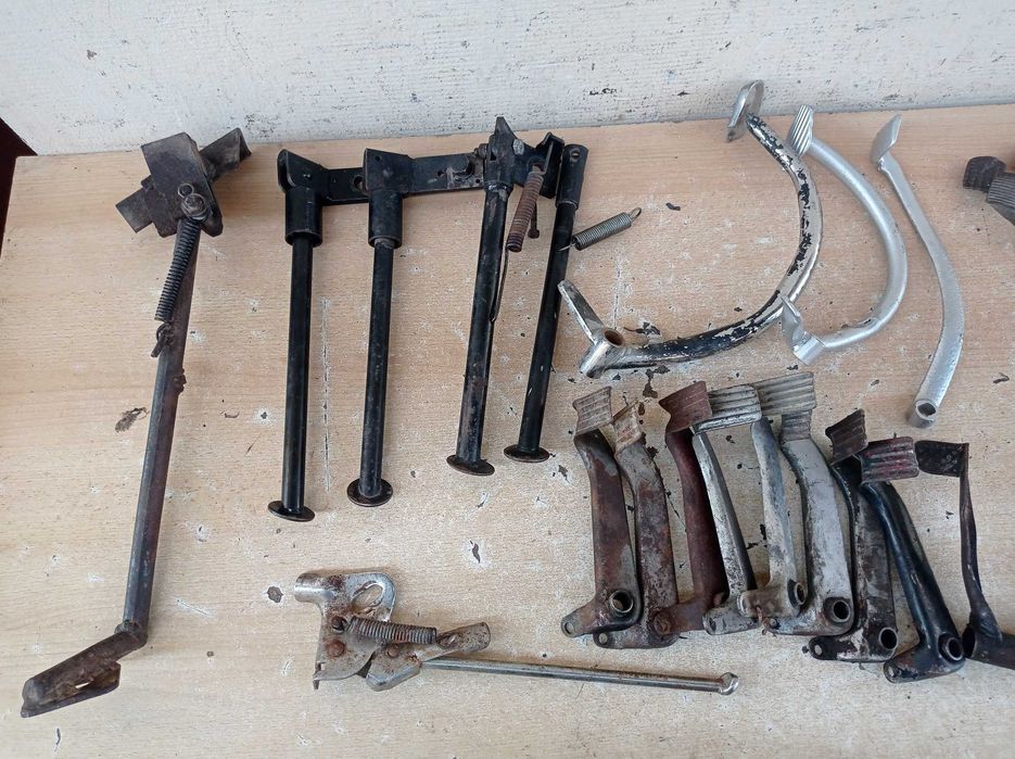 WSK -Romet -komar -Jawa + inne - części - stopki boczne- pedały (26.4)