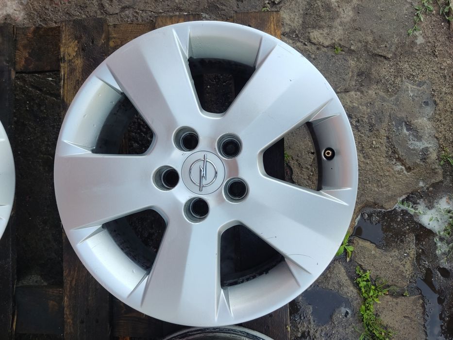 Felgi Aluminiowe Alufelgi 16" 5x110 Opel Astra Zafira Vectra Bdb Stan