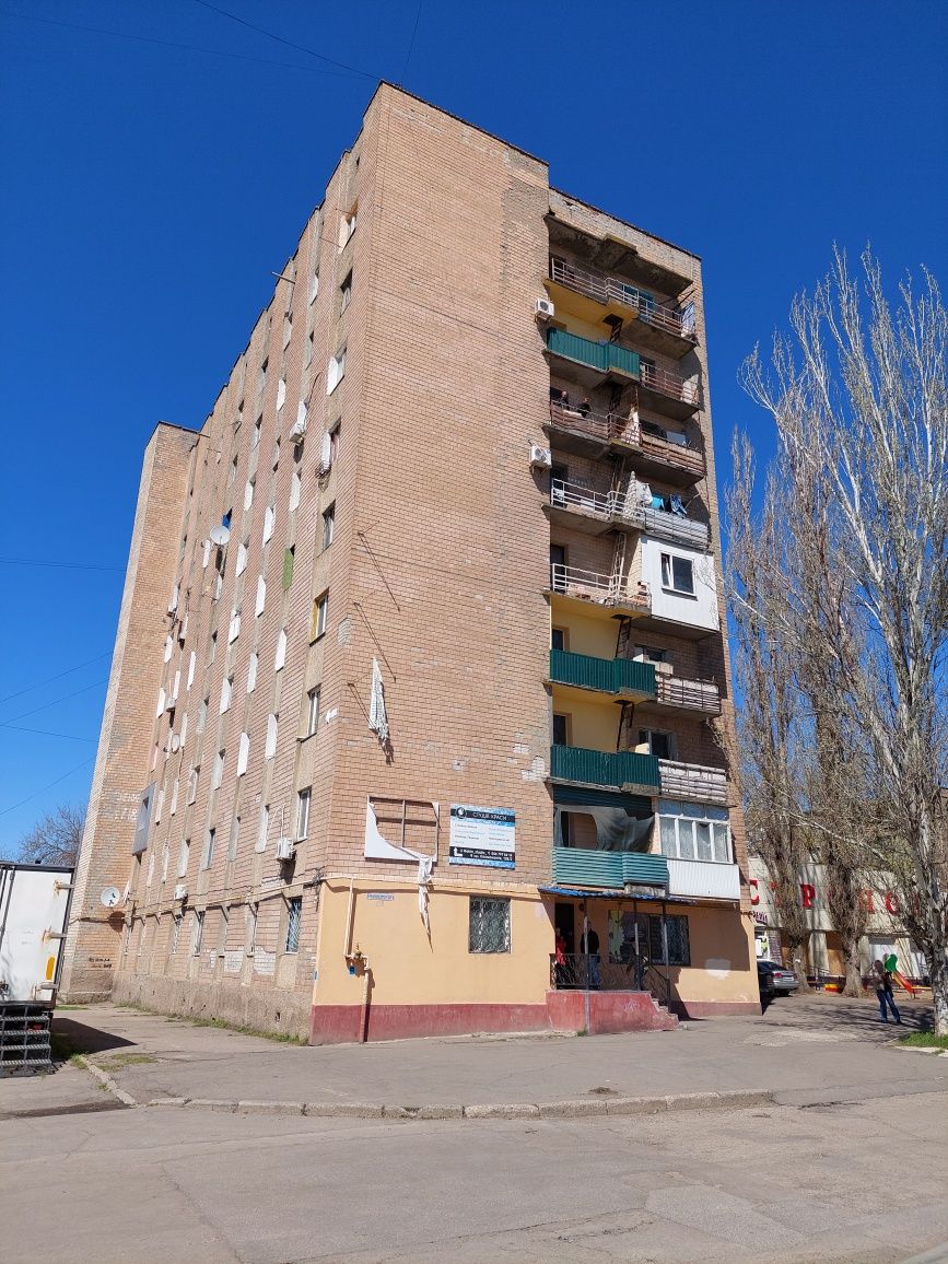 Продажа / Обмен +доплата 1 комн Космонавтов Энгельса бывшее общежитие
