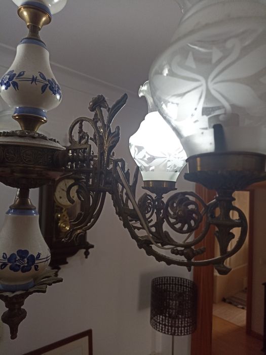 Candeeiro muito antigo