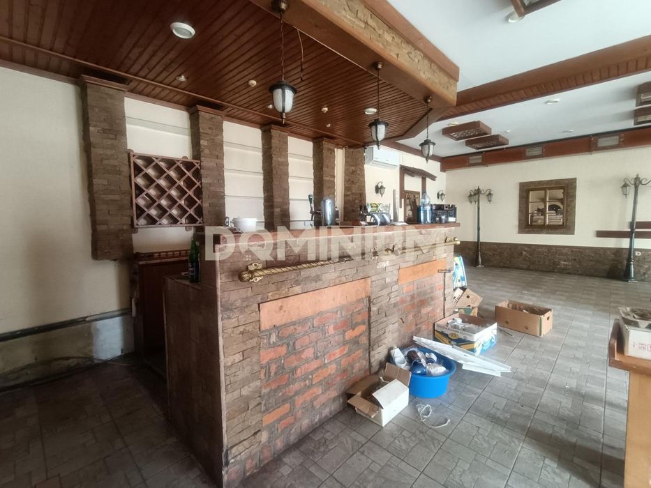 Здається комерційне приміщення в самому центрі Хуста (Тонік)