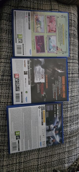 Jogos ps5 e auscultadores da ps4