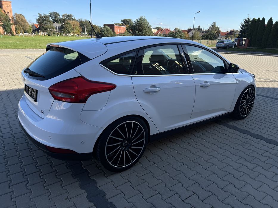 MGR Rent a Car wynajem samochodu wypożyczalnia samochodów osobowych