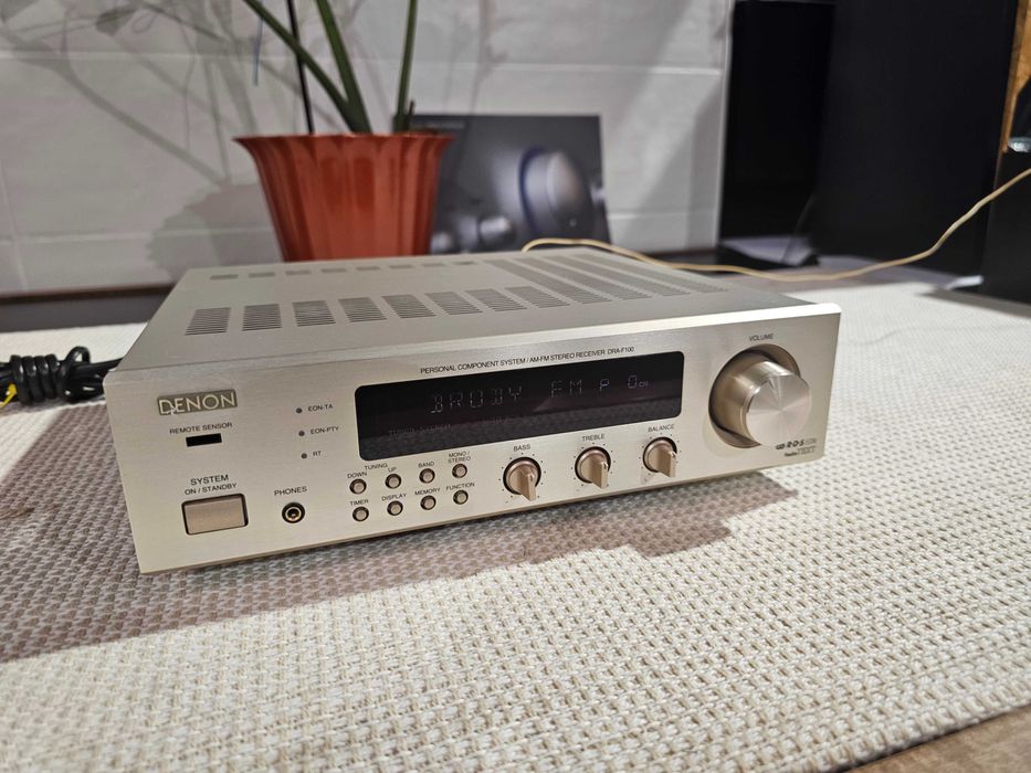 Підсилювач DENON DRA-F100