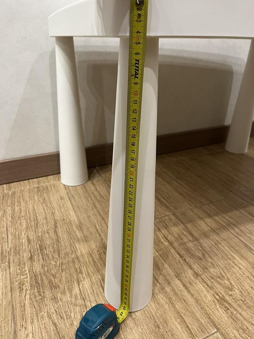 Дитячий стіл для дому і вулиці Ikea Mammut білий