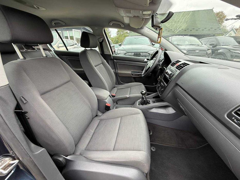 Volkswagen Golf 2005