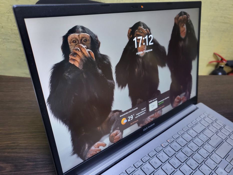 ASUS Vivobook Pro 15 OLED (K3500, 11th Gen Intel(R) Core(TM) i7)
