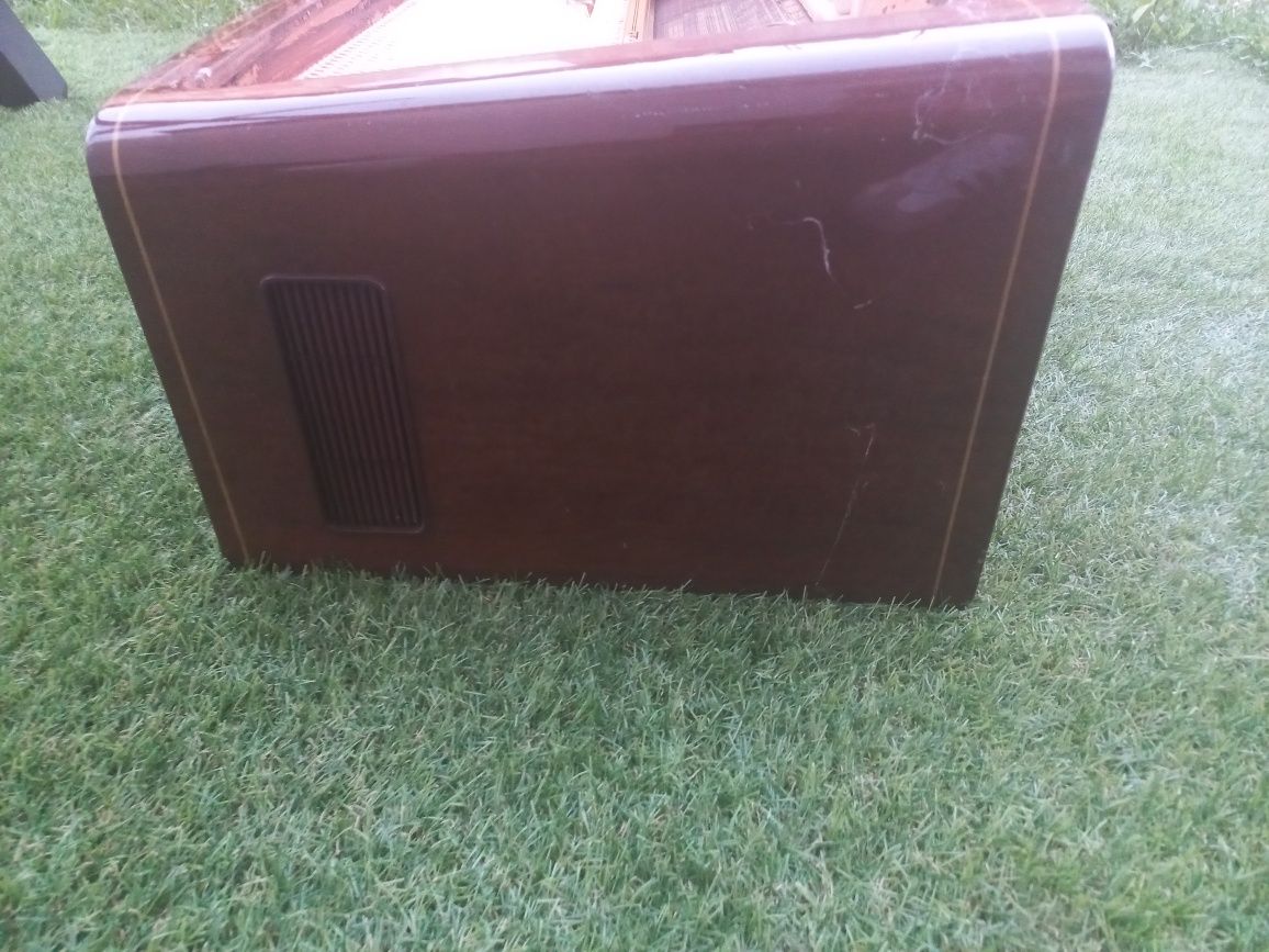 Radio lampowe Loewe Opta Kamet 4750 W