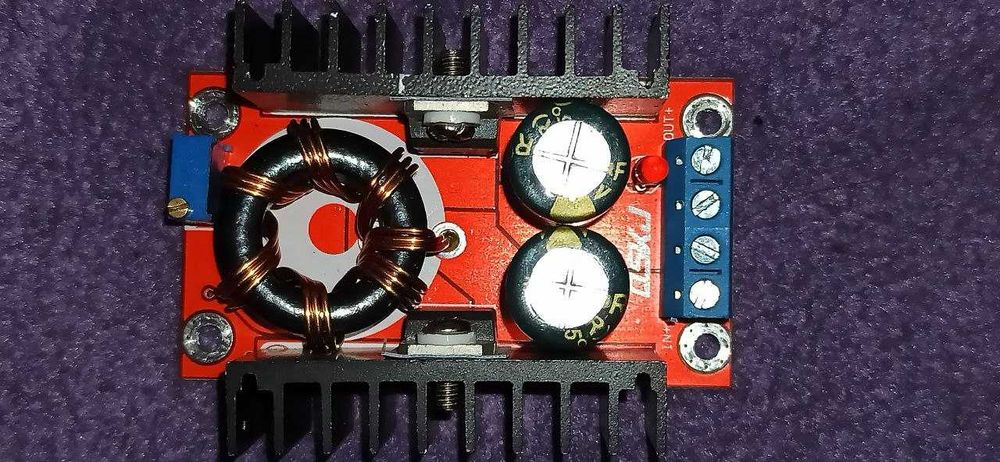 Повышающий преобразователь DC-DC 10-32V to 12-35V 12A 150W