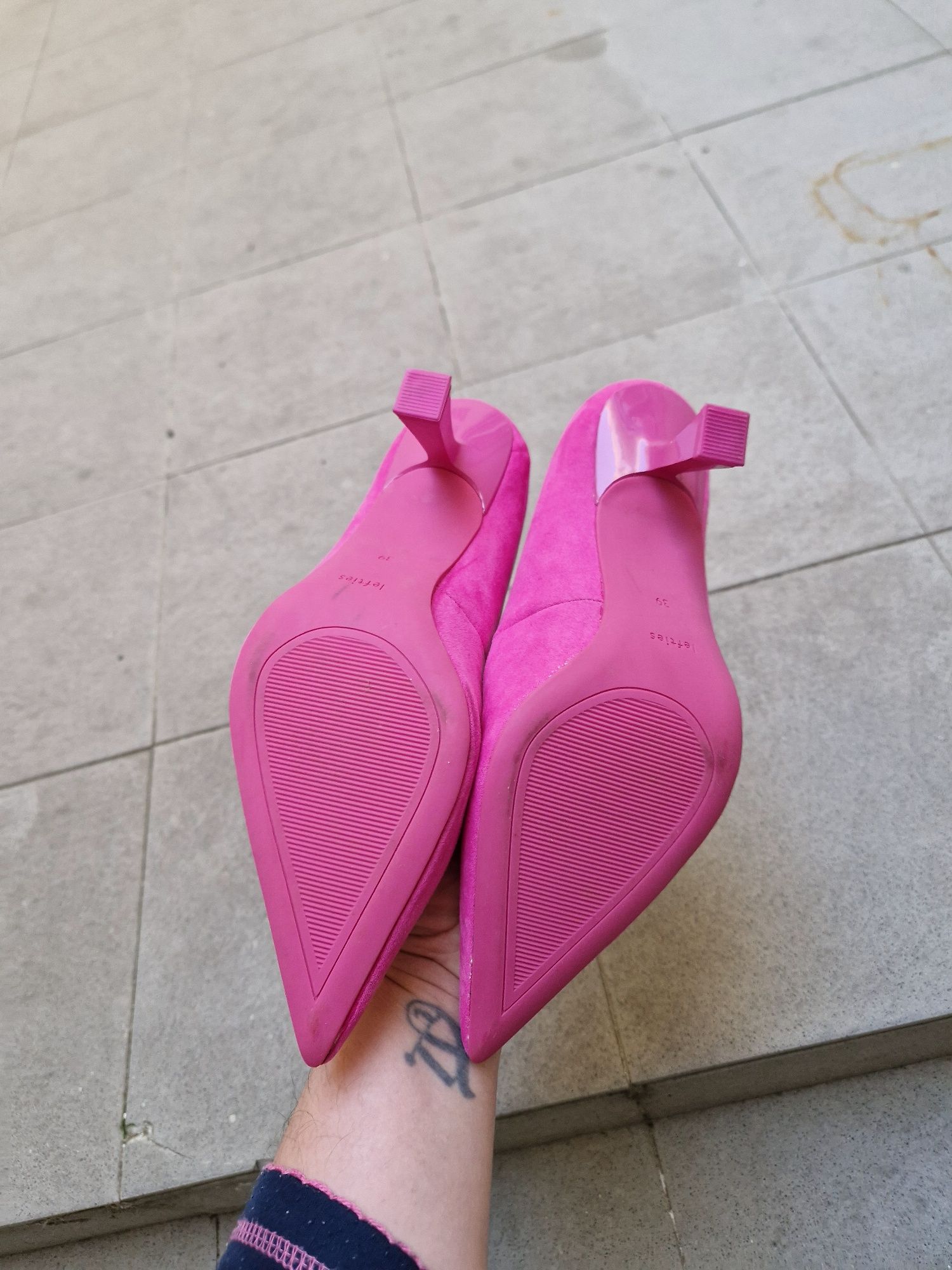Sapato alto rosa fuscia lefties